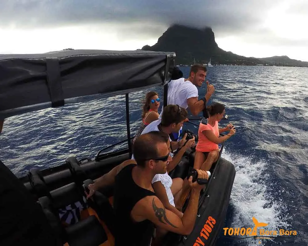 Guests island Bora Bora boat